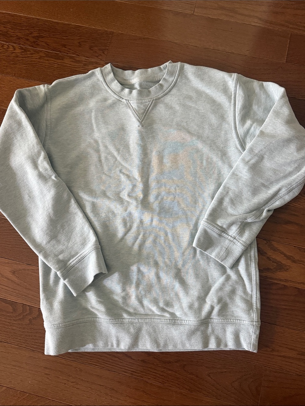 lululemon athletica Women's Light Gray Crewneck Sweatshirt